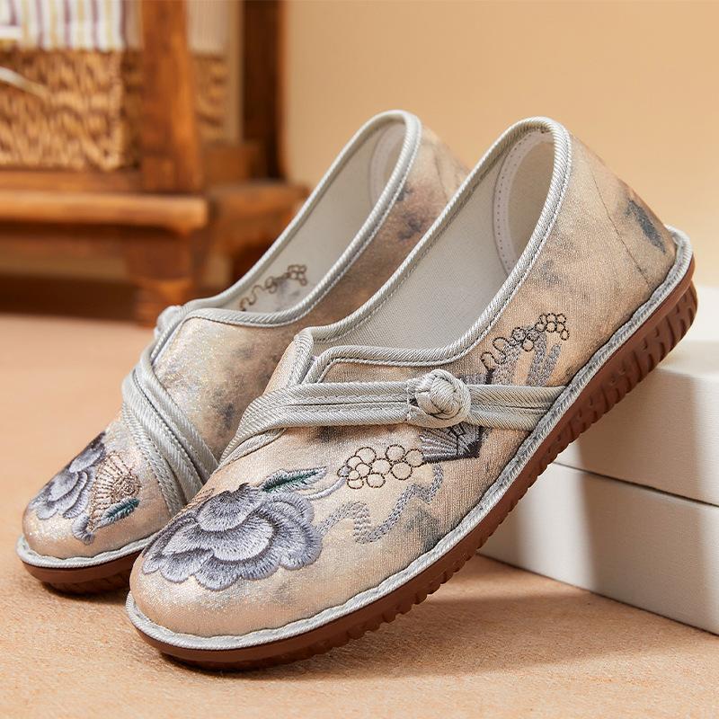 

Women s single shoes new spring ethnic style retro casual linen embroidered cloth shoes shallow mouth one pedal women s shoes mother shoes 36