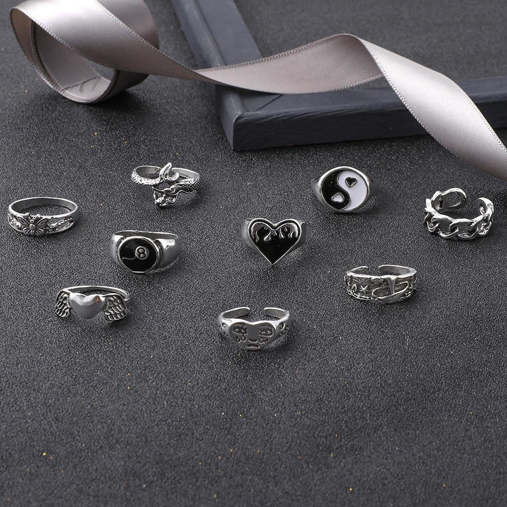 Retro Ring Dripping Oil Love Butterfly Chain Snake Shape 9 Piece Set Ring