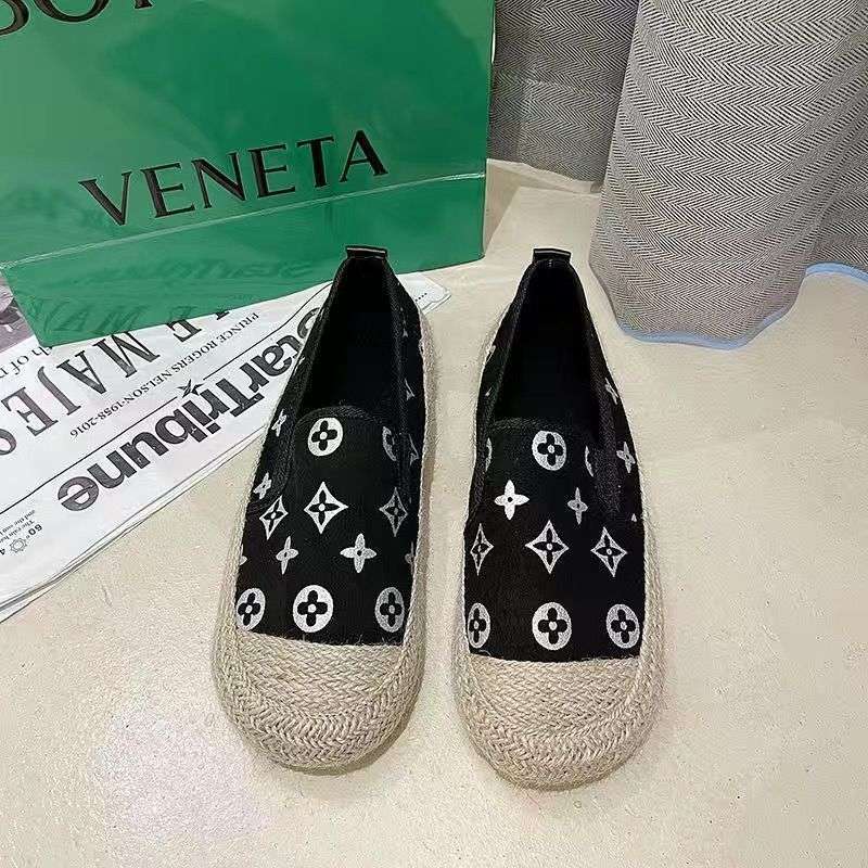 Fisherman shoes women's spring and autumn 2025 new soft flat bottom small fragrant woolen woolen casual weaving lazy one pedal loafers