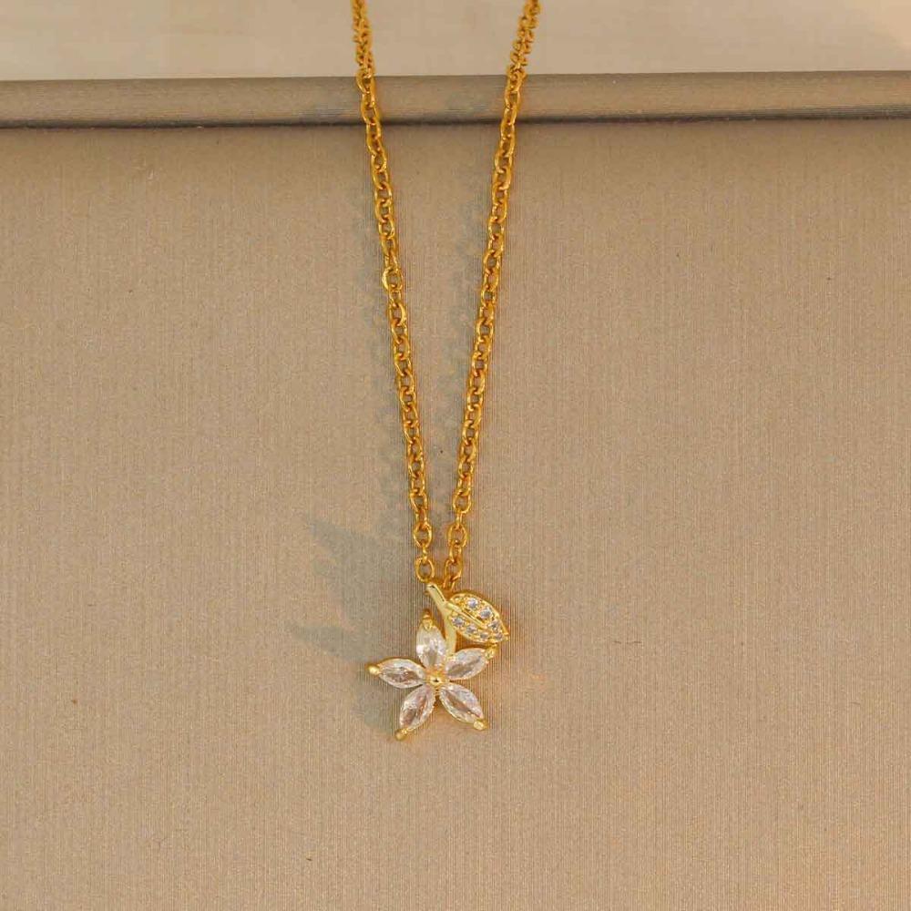 Necklace Women Do Not Fade Summer Small Cute Temperament Titanium Steel Necklace Versatile High-end Jewelry Simple Collarbone Chain