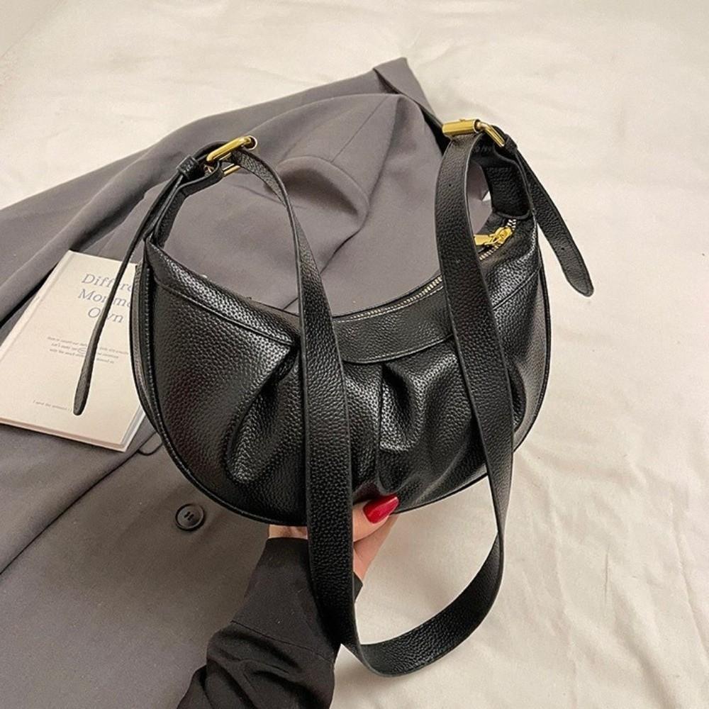 Lightweight PU Dumpling Bag Korean Style Underarm Shoulder Bag Cute Pleated Crossbody Bag  Student