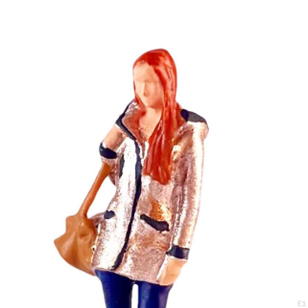 2 Pieces 1:64 Scale Couple Figures Character Model Car Matching Long Hair Girl for Desktop