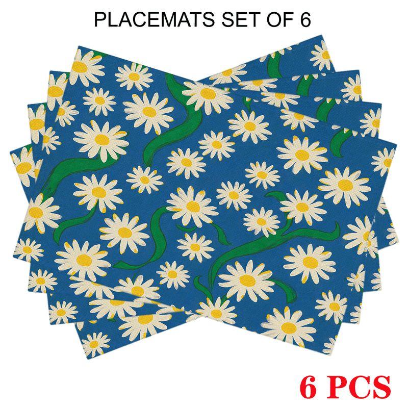 4/6 ks Obdélníkové podložky pod talíř - 18x12 palců, Látka s potiskem Vintage Daisy na modrém pozadí, 2D vzor s prvky, Snadno čistitelná, Tepelně izolační na stůl