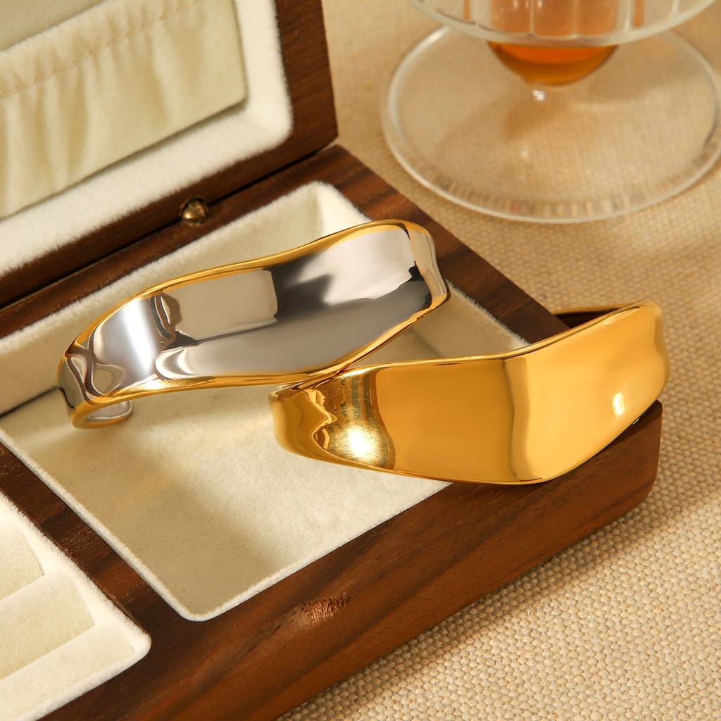 Exaggerated Jewelry 18K Gold Large Polished Stainless Steel Open Bangle Women's Premium Color-block Titanium Steel Bracelet