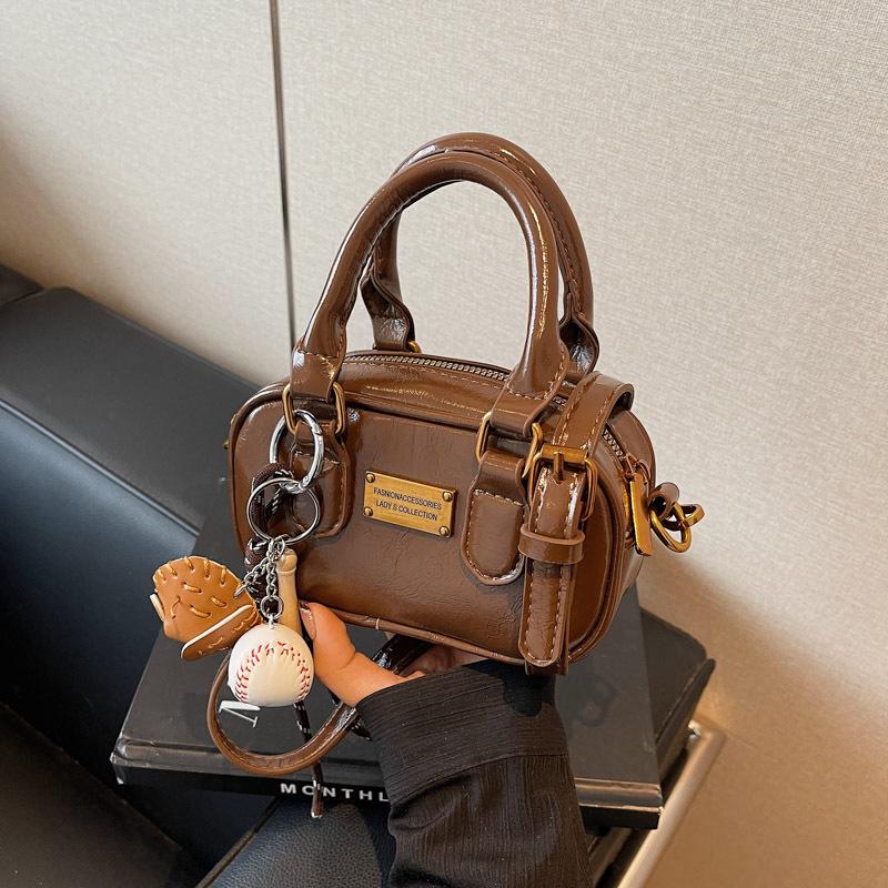 Premium retro small bag women's new autumn and winter versatile messenger bag portable small square bag