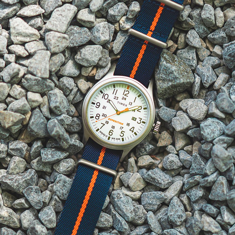 [Timex] Expedition North Sierra Indiglo Fabric Luminous Watch 40mm TW2V22800