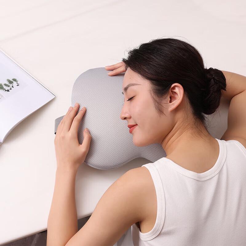 Breo Back 2S Portable Kneading Massager