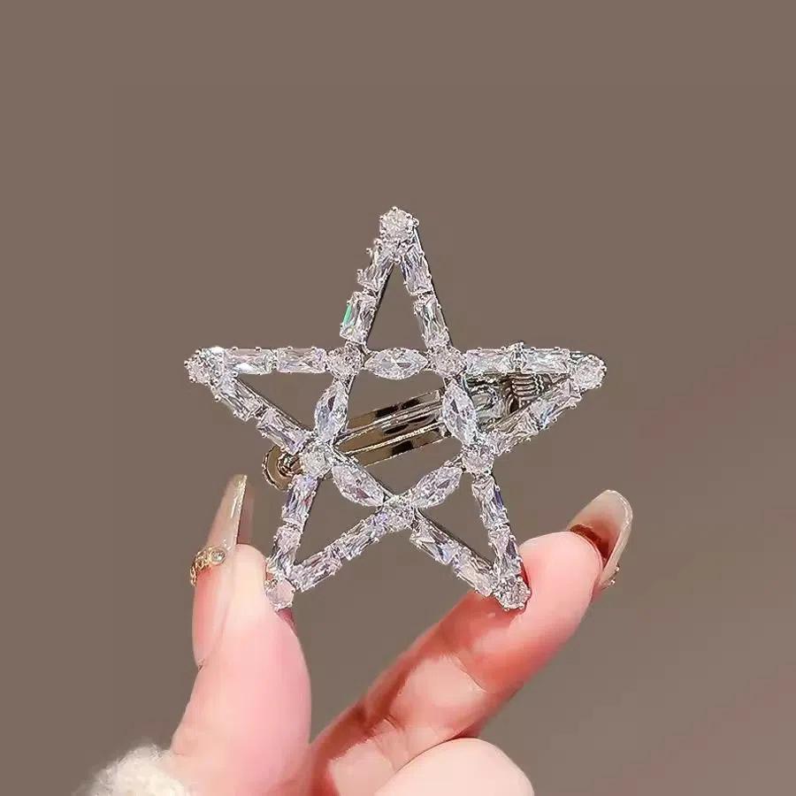 Female Minimalist Pentagram Hair Clip
