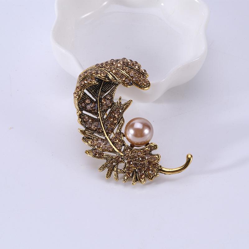 

Pearl Style Leaf Brooches High End Exquisite Special Occasion Craftsmanship Clothing Accessories Pin Brooch BroochLeaf Jewelry