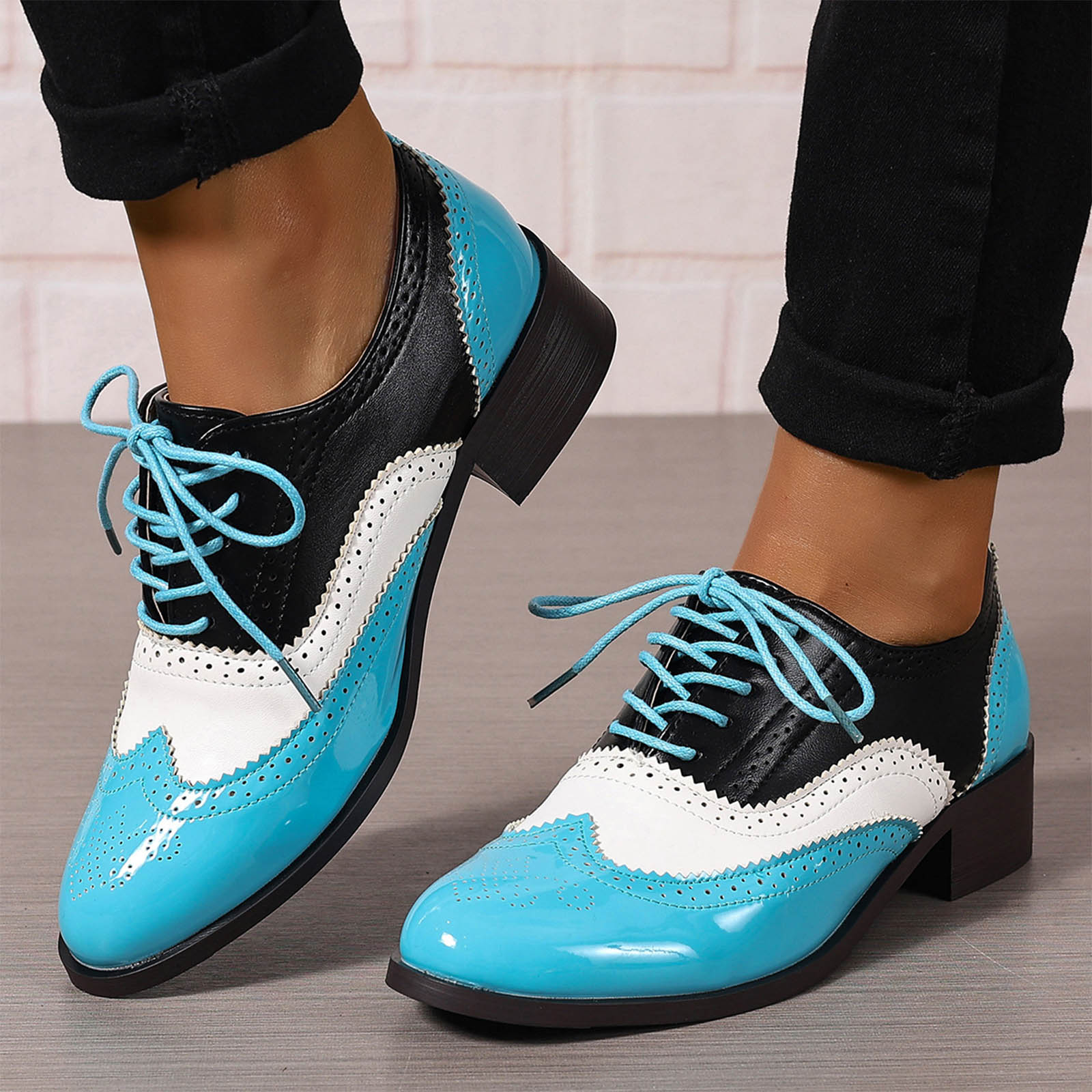 

Hot Chunky Heels Women S Vintage Shoe Perforated Lace Up Round Toe Leather Low Heel Shoe For Girls Ladies Women Zapatos De Mujer 39