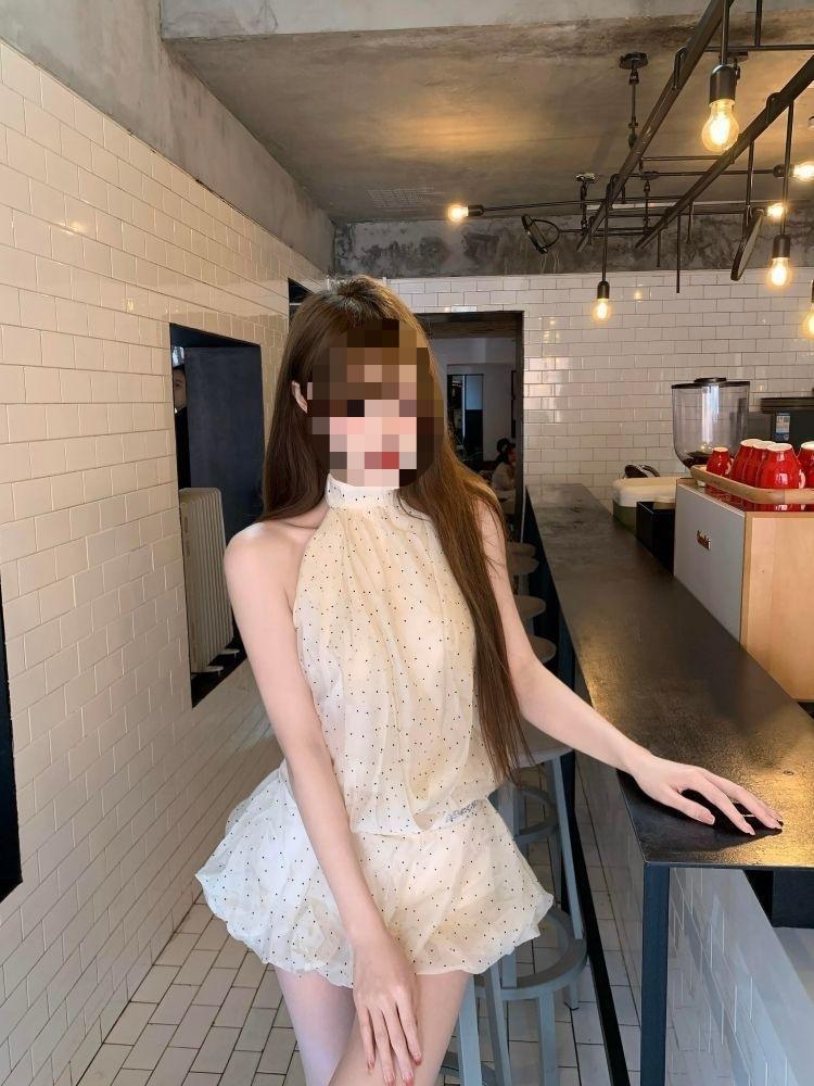 Polka Dot Backless Chiffon Dress Women's Summer New Beautiful Super Fairy Waist Hot Girl Hanging Neck Puffy Skirt Tide
