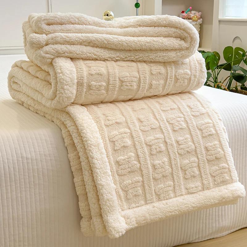 Thickened Coral Fleece Bed Blankets for Winter Warm Soft Imitation Lambs Wool Jacquard Blankets for Bedroom Sleeping Sofa Throw