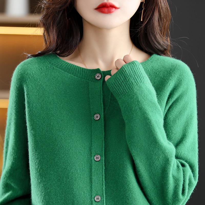 Women's Plus Size Wool Cashmere Cardigan - Cozy Autumn/Winter Knitwear Sweater