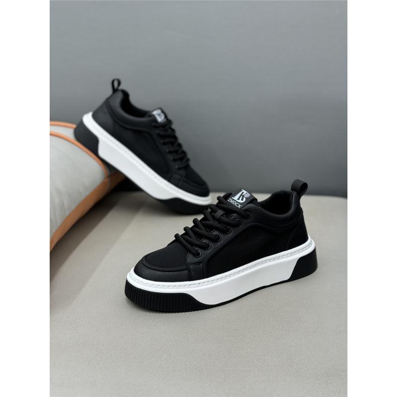 New comfortable shoes, sports shoes, comfortable and breathable zmd
