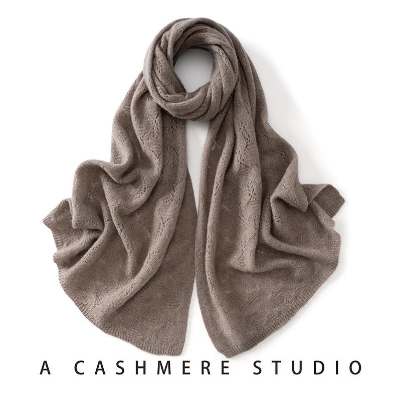 Women's 100% Pure Cashmere Scarf: Versatile, Warm, and Simple Solid Color for Autumn/Winter Neck Protection.