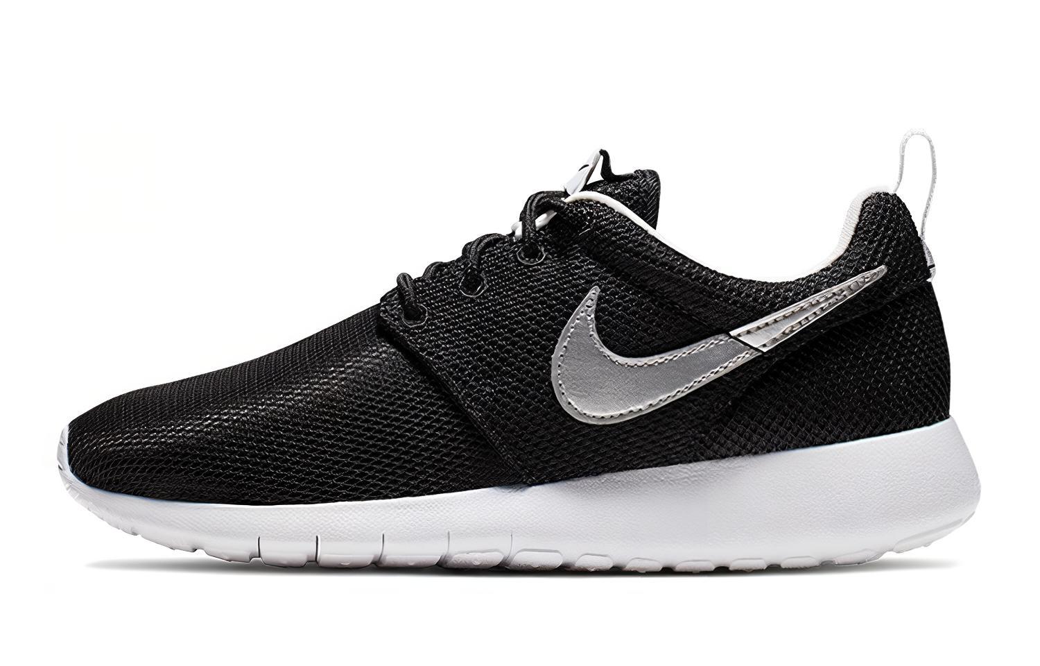 Nike Roshe One Black Metallic Silver GS 599728-021 36