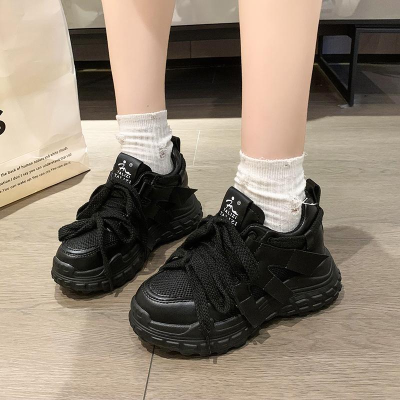 Модные женские туфли Daddy Shoes на толстой подошве 2024 года — фото 3