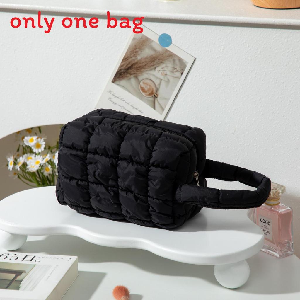 Portable Large Capacity Makeup Organizer With Polyester Material For Home Use