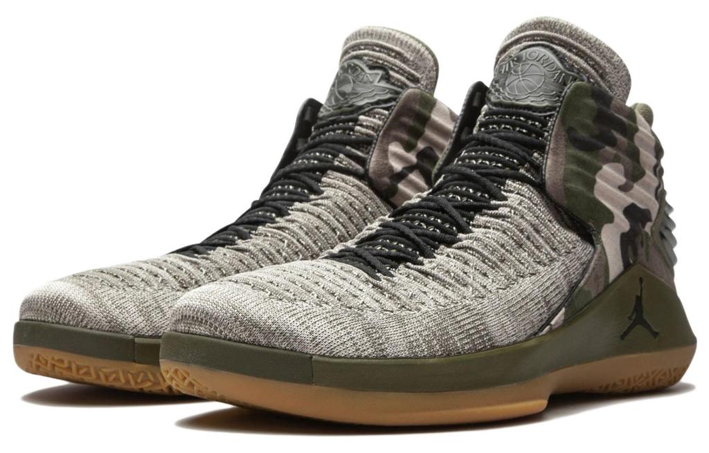 Jordan XXXII Veteran's Day 2018 aa1253-200