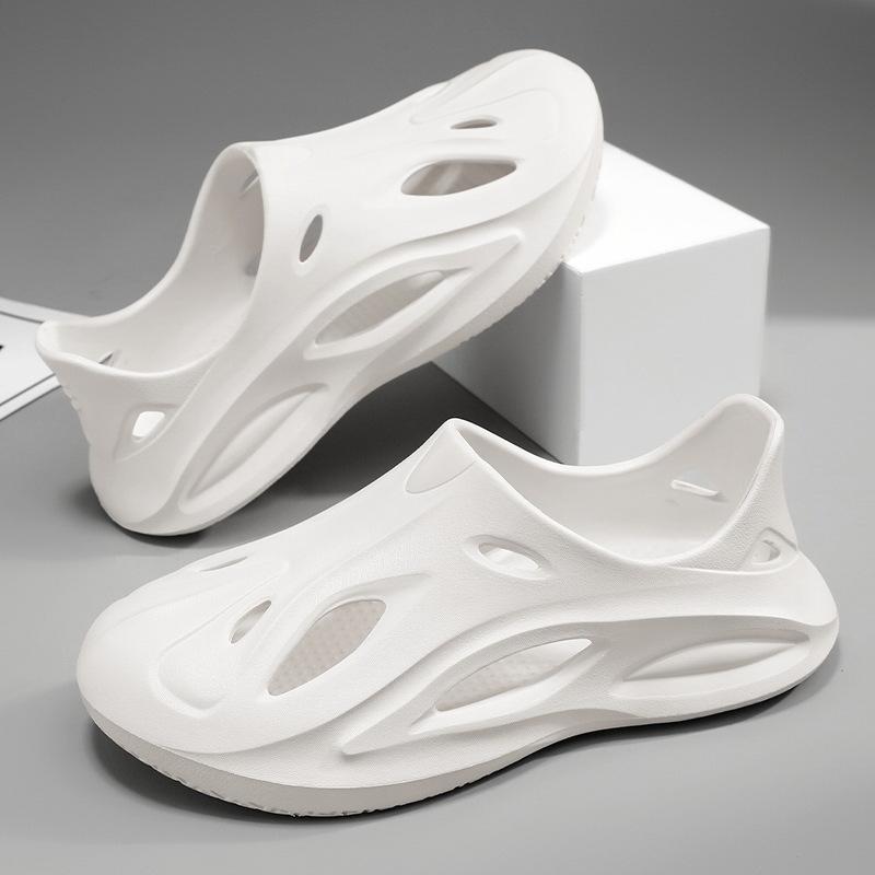 Hole shoes, plus size summer sandals, lightweight casual slippers, two-wear beach shoes, hole shoes