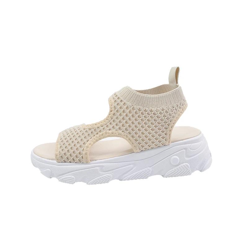 Mode Sportlicher Stil Zehenfrei Flacher Absatz Damen Sandalen 2024 Sommer Slip-On Mesh Rutschfest Atmungsaktiv Designer Sandalen Große Größe