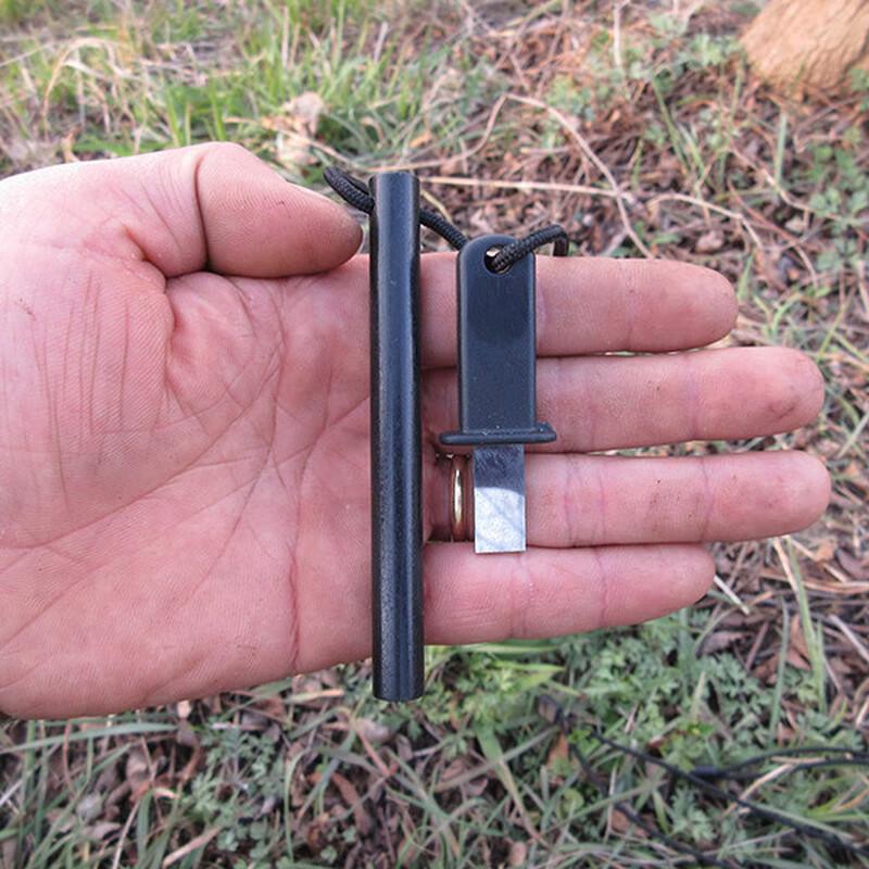 

Jundingying 25cm Tungsten Steel Survival Ferro Rod