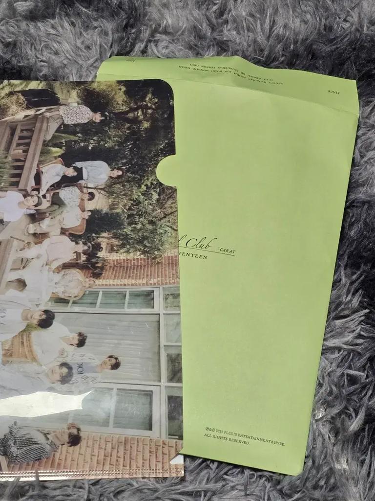 SEVENTEEN Social Club Photobook Used