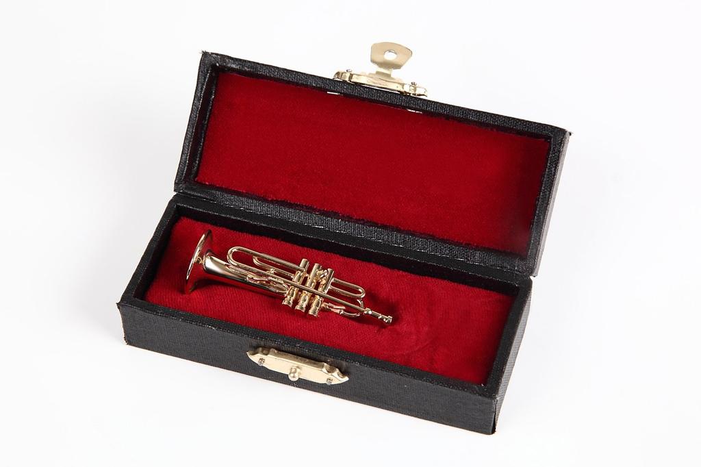 Miniature Trumpet Scale Just-On 1/12