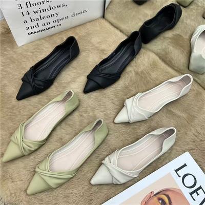 Au printemps 2025, les nouvelles chaussures Doudou pointues à semelles compensées intérieures, chaussures simples féeriques et douces à encolure basse, chaussures pour femmes, overfoo