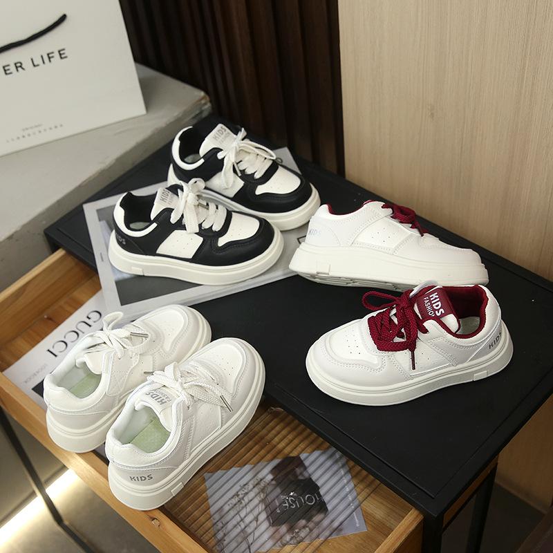 2025 autumn new Korean version shoes children's dad shoes fashion brand sports shoes boys and girls versatile running shoes