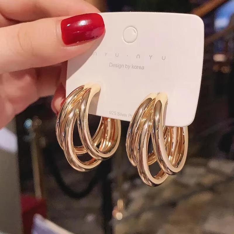 Elegant Gold Color Circled Hoop Earring for Woman Metal Elegant Vintage Geometric Statement Luxury Earrings Party Jewelry Gifts