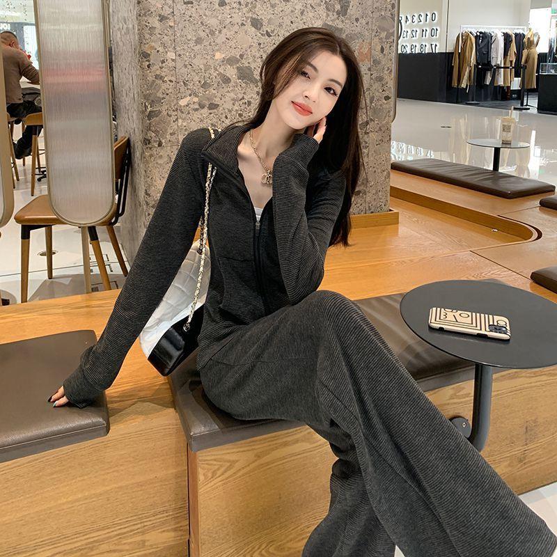 Korean Elegant Slimming Two-Piece Sportswear Set for Women - High Neck Cardigan Hoodie & Long Pants for Spring/Autumn.