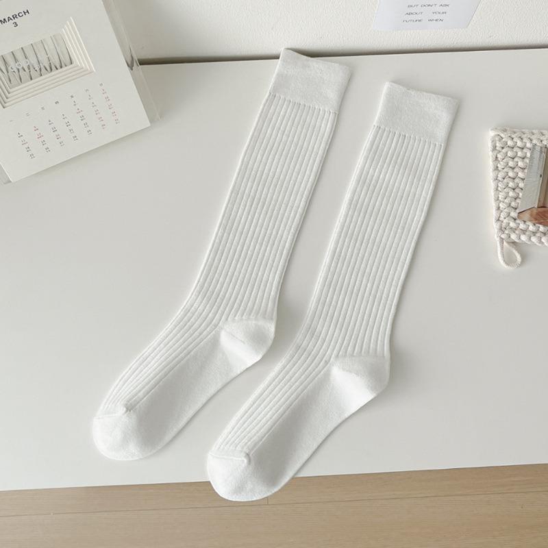 5 Pairs of Women Simple Pure Color Casual Take A Calf Socks