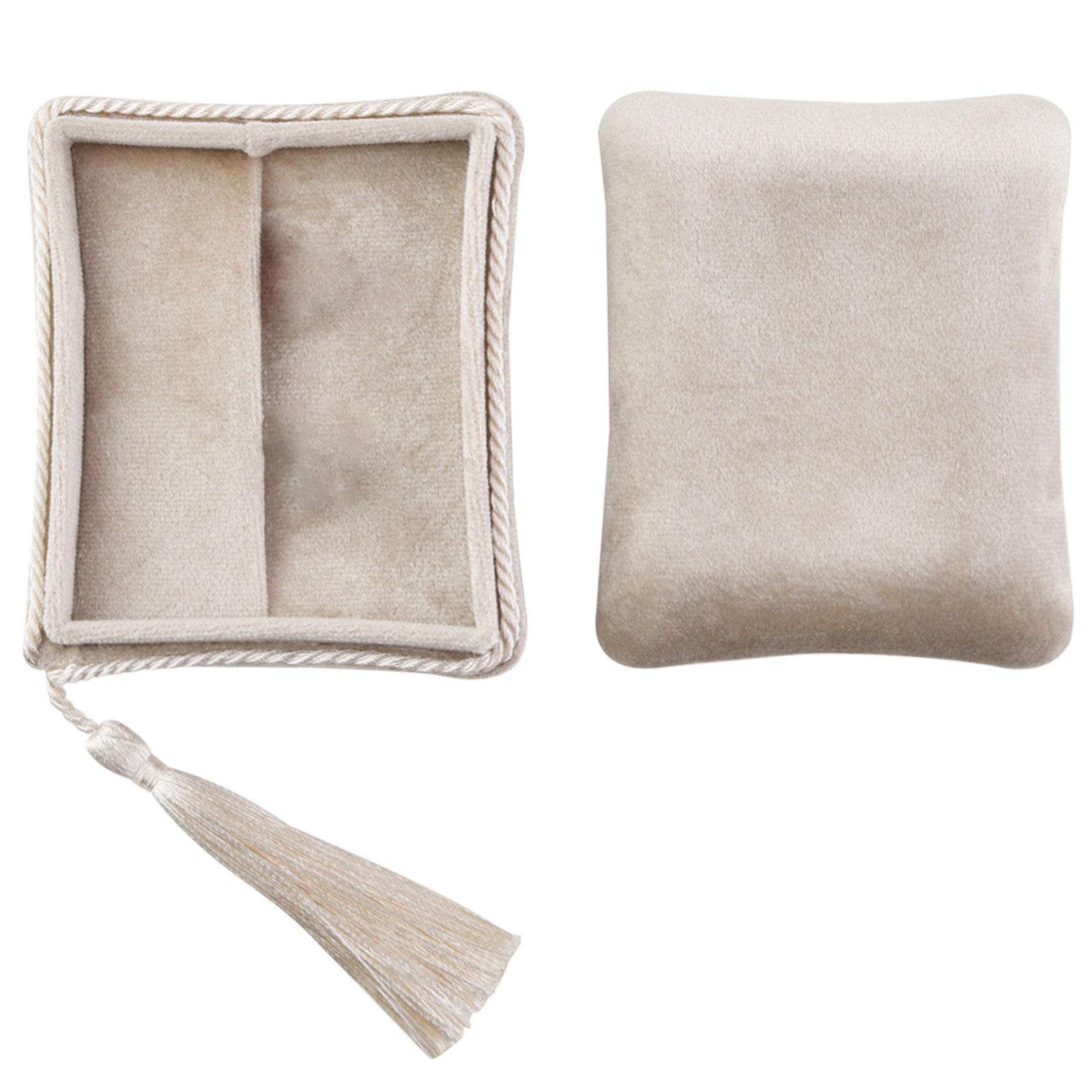 

Soft Velvet Travel Jewelry Organizers Multifunctioanl Velvet Jewelry Organizers Jewelry Case for Home and Travel Use A бежевый