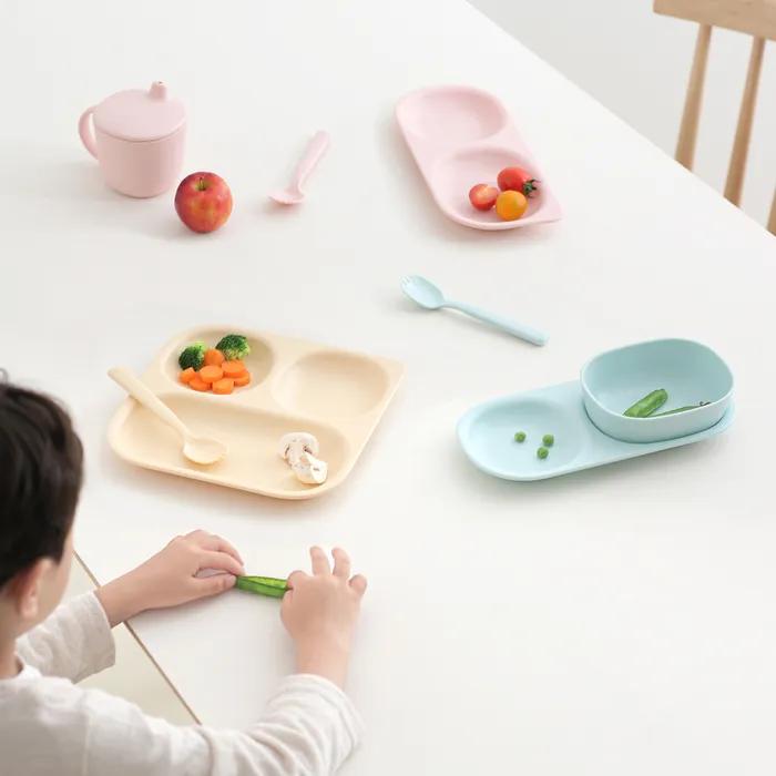 

Набор тарелок Nemo Ecozen из 3 предметов (Набор из 3 предметов + национальный флаг + спица + стакан для воды) pink