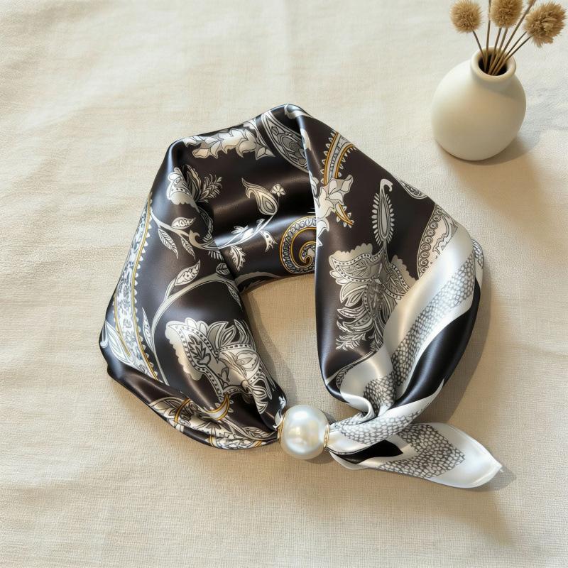 Simulation Silk Satin Temperament Magnetic Suction Small Silk Scarf Women'S Thin Pendant Clavicle Silk Scarf Fashion Versatile Neck Scarf Women
