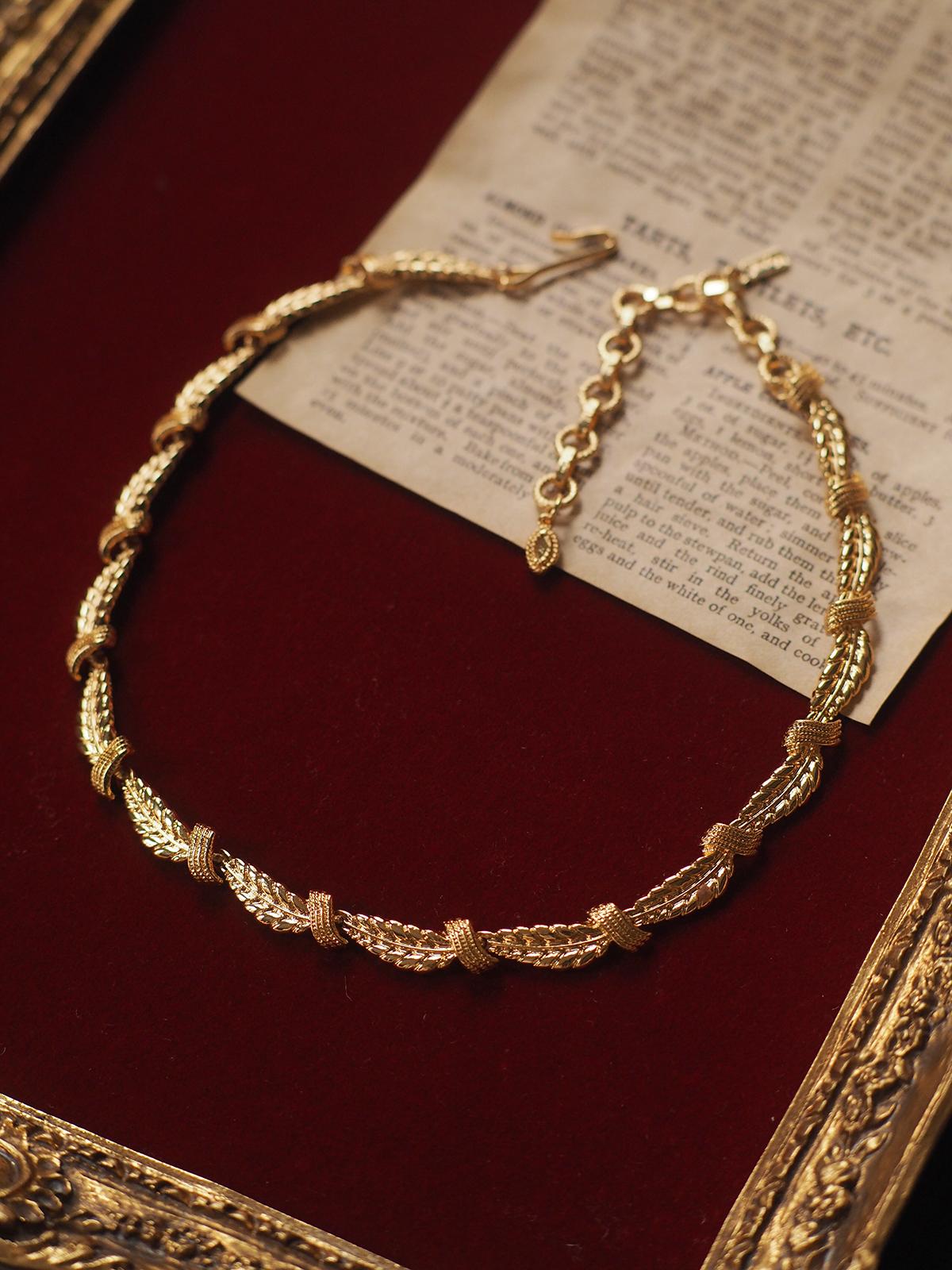 Monet Plain Gold Mid-Ancient Wheat Palace Style Necklace
