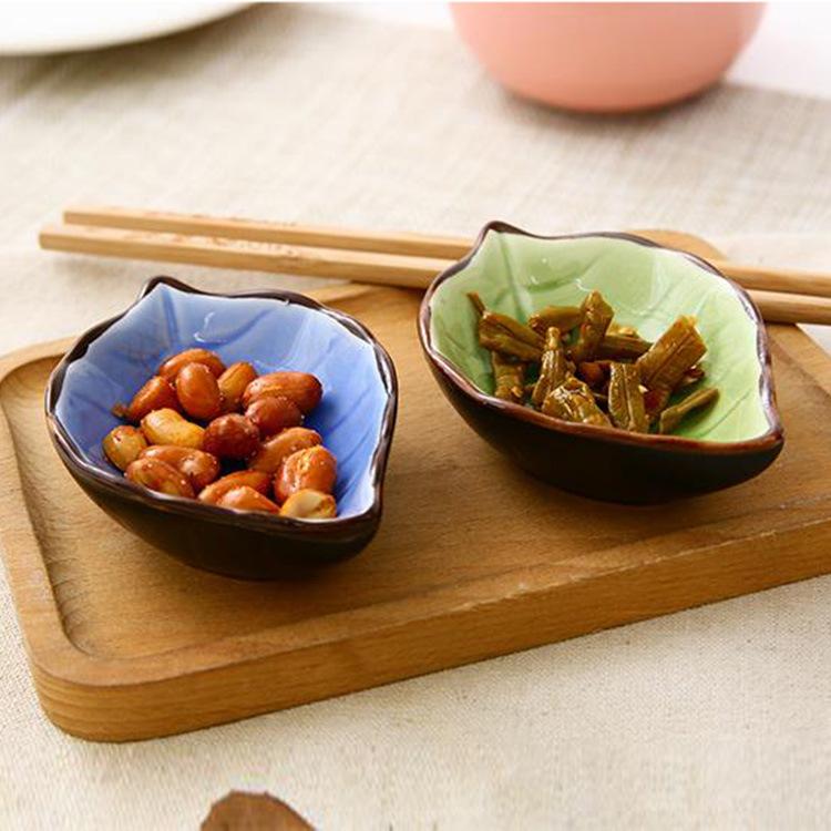 Ceramic Small Plates, Japanese Tableware, Vinegar Plates, Soy Sauce Plates, Seasoning Plates, Bone Plates, Vegetable Plates, Ice-cracked Glaze Leaves