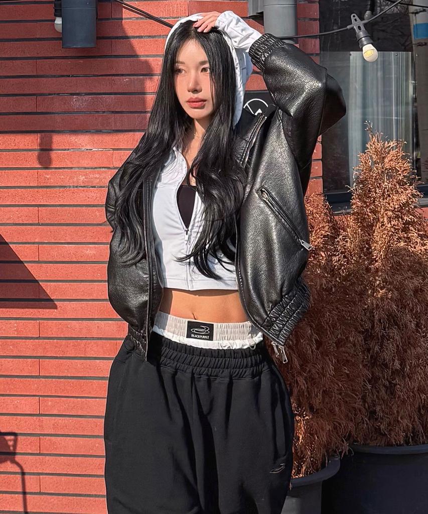 LADY VOLUME 9233 Washed Leather Oversized Blouson (Black)