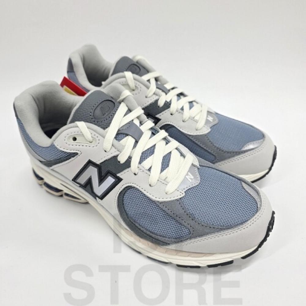 

New Balance Men S SneakerS M2002ran (59)Navy/280(280)