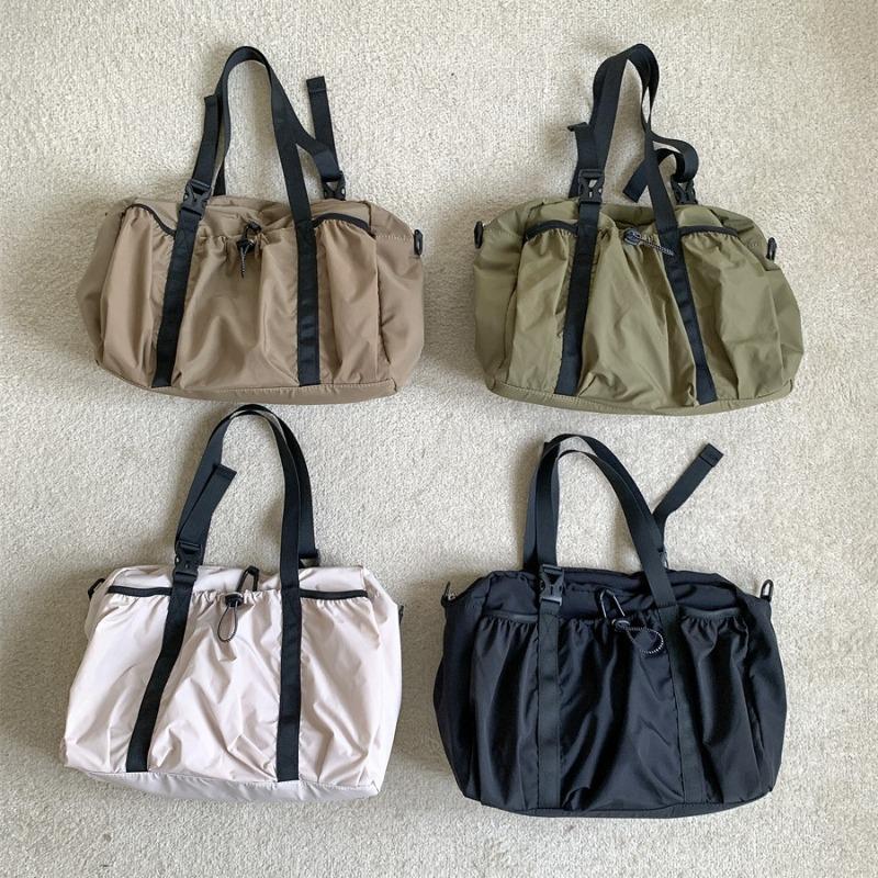New Shoulder Bag Niche Casual Messenger Bag Women's Large-capacity Travel Commuting Nylon Tote Bag Women