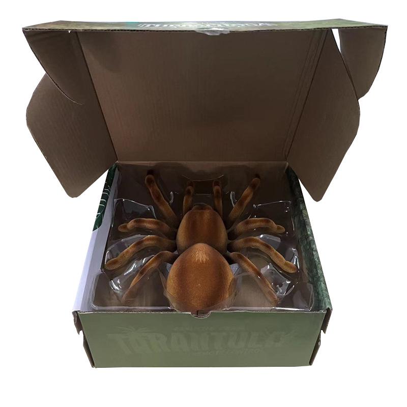 Bionic Remote-Controlled Animal Toy: Cockroach, Centipede, Frog, Crab, Prank Spider, Boa Constrictor, Mouse.