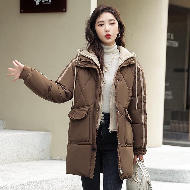 

Корейская версия повседневной утолщенной хлопковой куртки женская зима 2025 новая с капюшоном школьница средней длины свободная хлопковая куртка XXXL кофейный