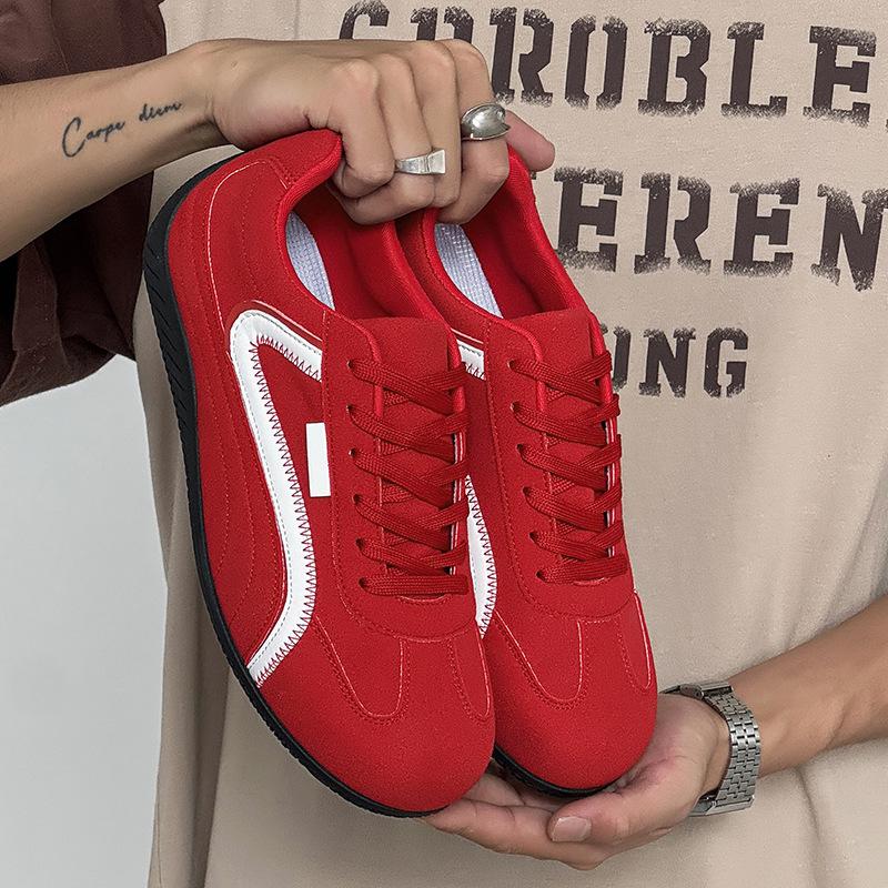 

Модные мужские кроссовки Весна Осень 2025 Новые Легкие Удобные Уличные Нескользящие Повседневные Туфли Модные Перекрестная шнуровка Мягкая подошва Плоская подошва 39 красный