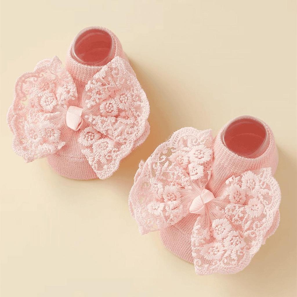 Spitzen-Schleifen-Baby-Stirnband & Rutschfeste Socken Set für Prinzessinnen