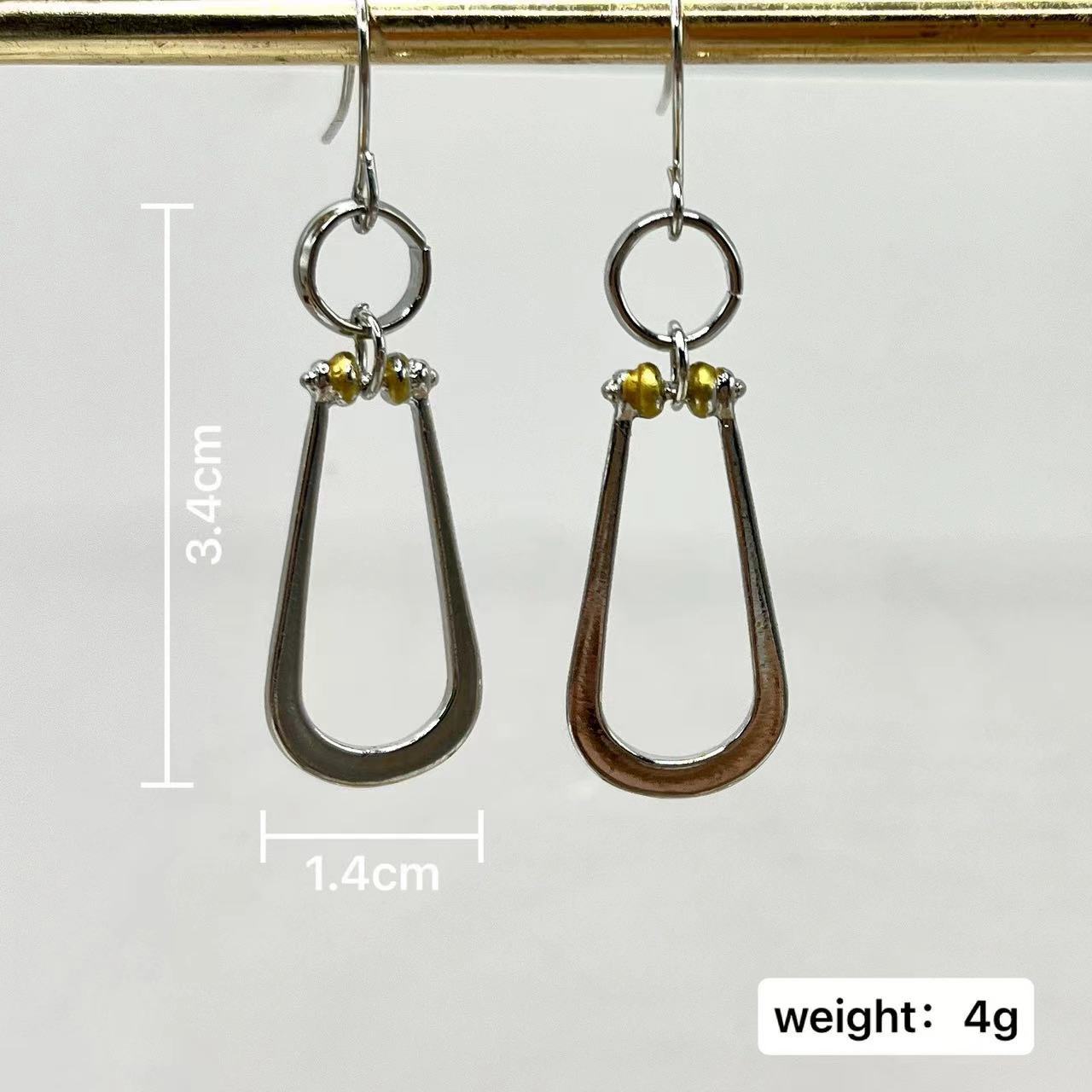 

Necklace, Exquisite Jewelry, Hollow Round Drop Shape, Matching Earrings and Pendant