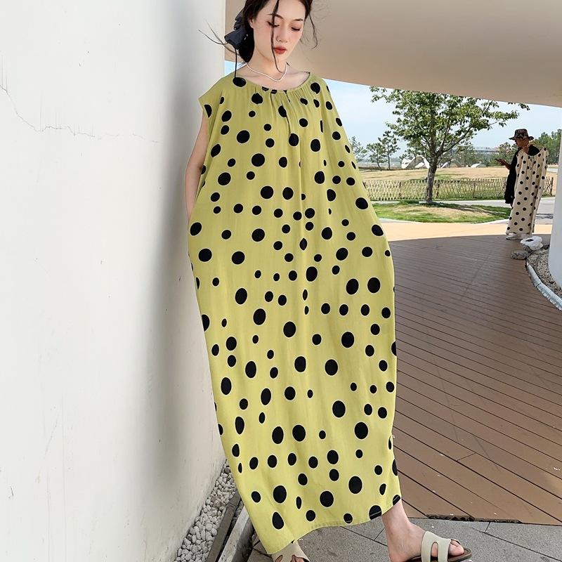 A French Sleeveless Polka Dot Round-neck Dress for Girls, A Loose and Slimming Summer Style, A High-quality Vest Dress