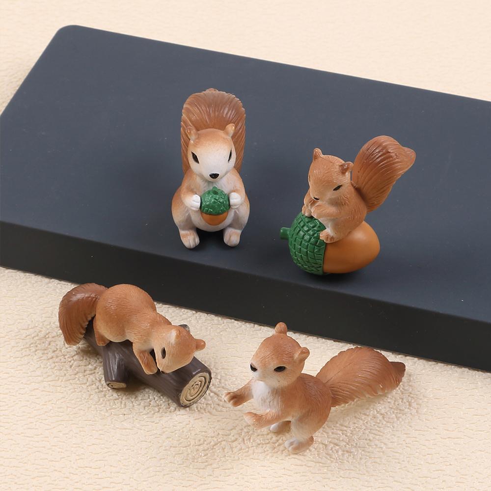 4Pcs/Set Squirrel Miniature Garden Accessories Squirrel Model Landscape Decoration