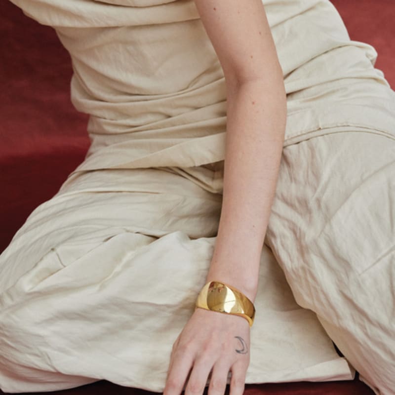 

1064STUDIO leaf B gold