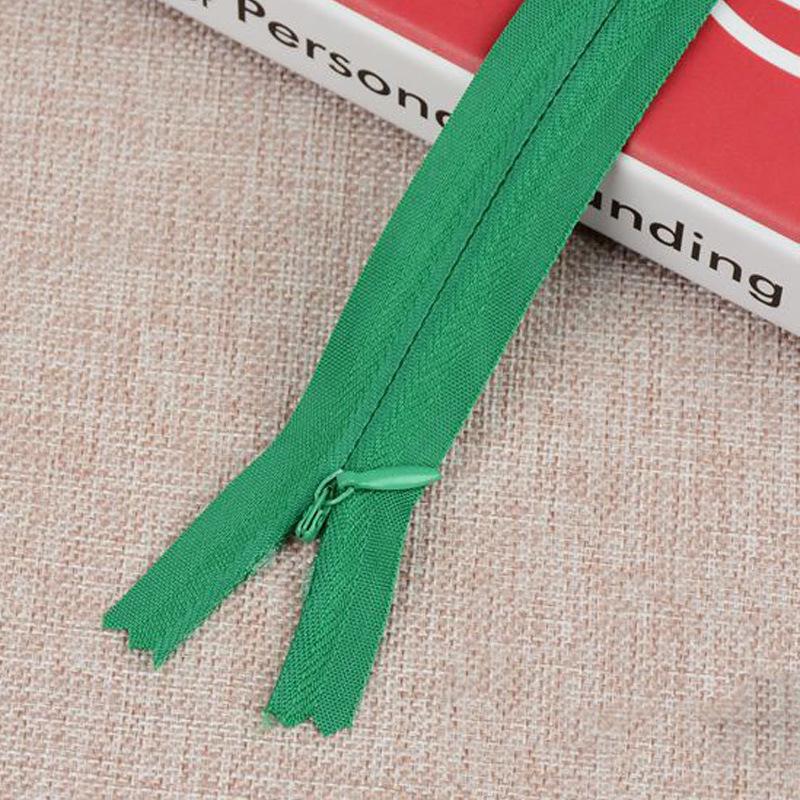 Invisible Zipper for Skirt, Pants, or Shirt Fabric (18-70CM, Various Colors)